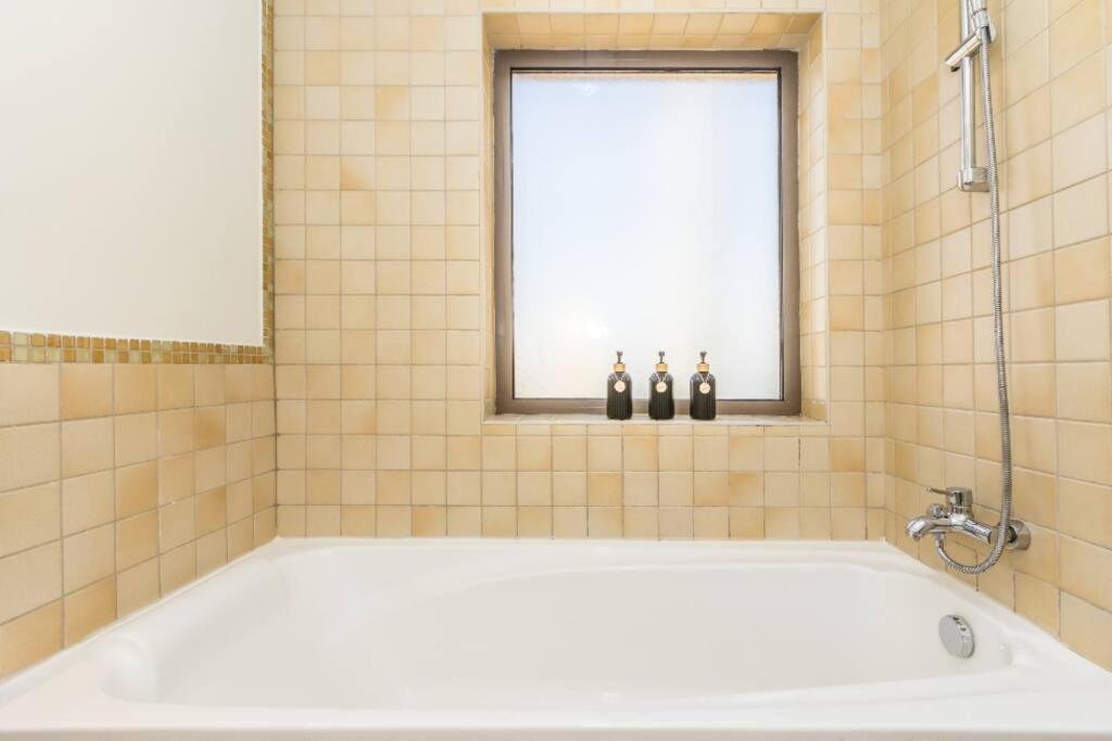 The Premium Jbr Sea View Luxury Suite Awarded "Traveller Award 2025" Dubaj Kültér fotó